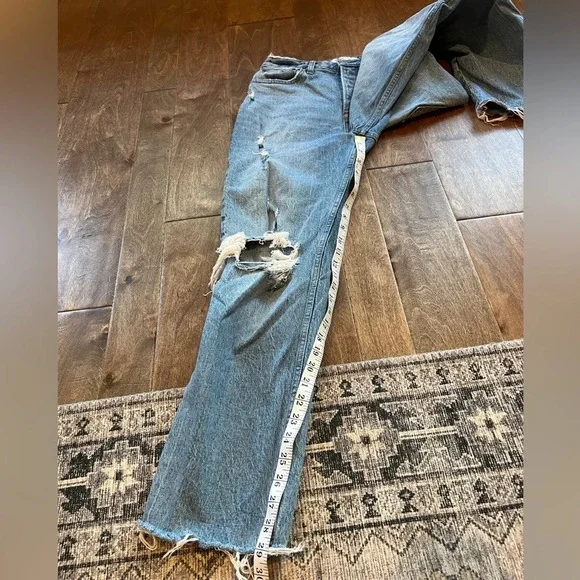 Abercrombie & Fitch women’s the Dad high rise jean size 28/6R - Picture 12 of 12